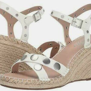 New Charles by Charles David Nacho Espadrille 8 M (bin 4)